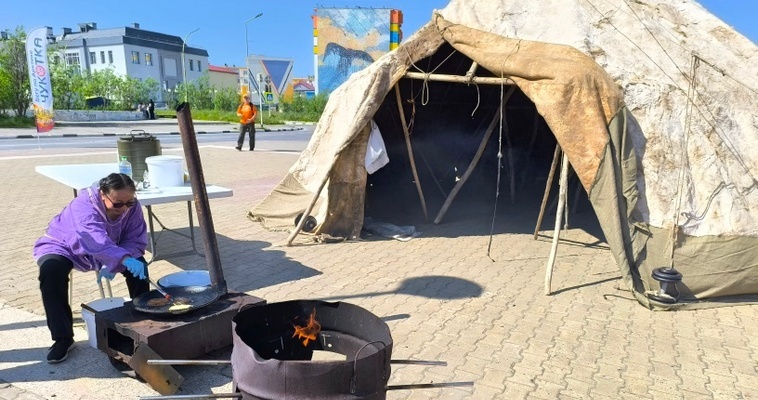 Ярангу и туристическую технику покажут гостям фестиваля "Берингов пролив"
