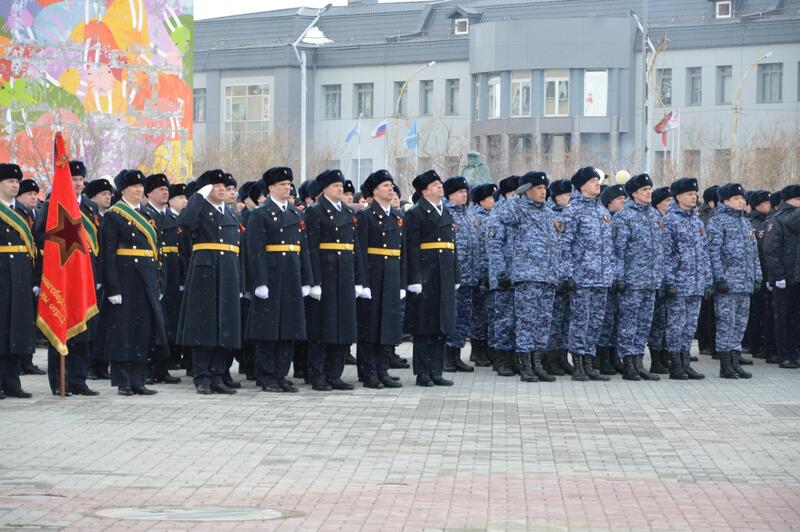 На Чукотке Росгвардия принимает участие в памятных мероприятиях,  приуроченных 80-й годовщине Победы