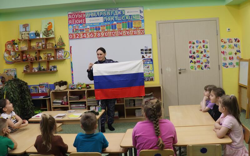 Чукотские росгвардейцы присоединились к  Всероссийской акции «Неделя добрых дел», посвященной  Дню волонтера (добровольца)