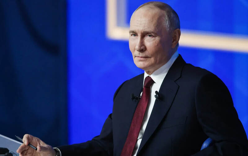 Владимир Путин подвел итоги года в ходе прямой линии