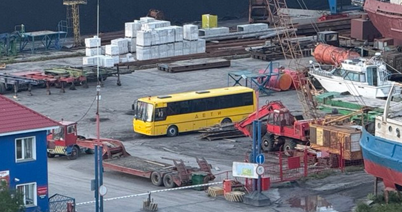 Пять новых школьных автобусов поступят в образовательные учреждения Чукотки
