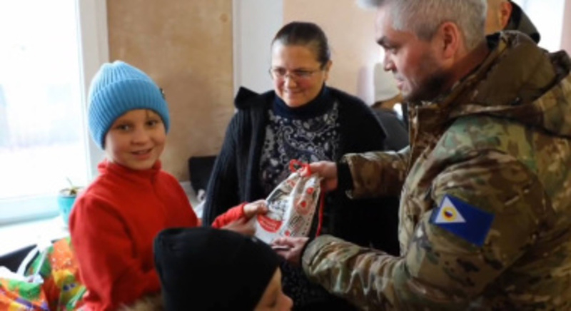 Более 15 тонн гуманитарного груза передала Чукотка жителям новых регионов России