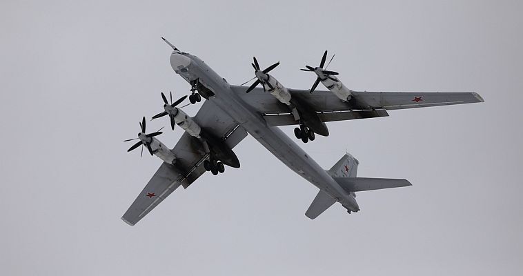 Стратегические ракетоносцы выполнили полёт над Чукоткой