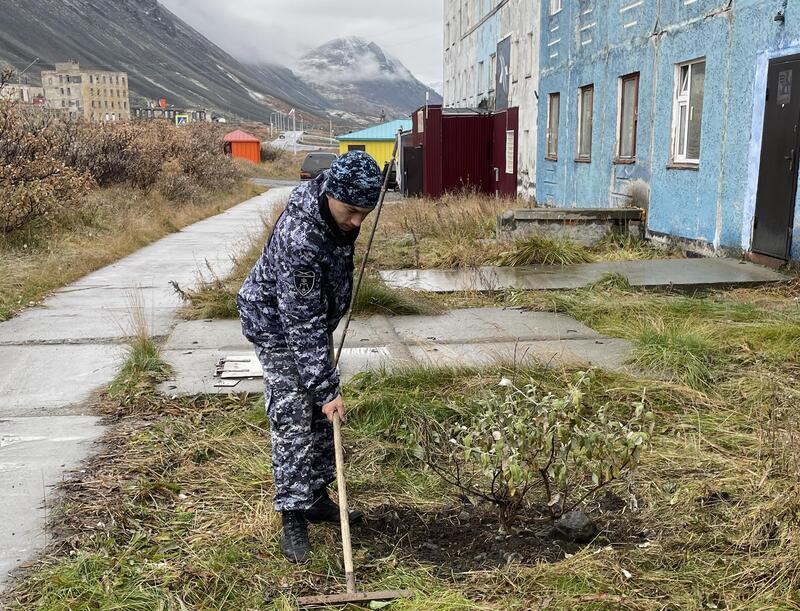 На Чукотке росгвардейцы присоединились к экологическим акциям «Зеленая Россия» и «Чистая Арктика»