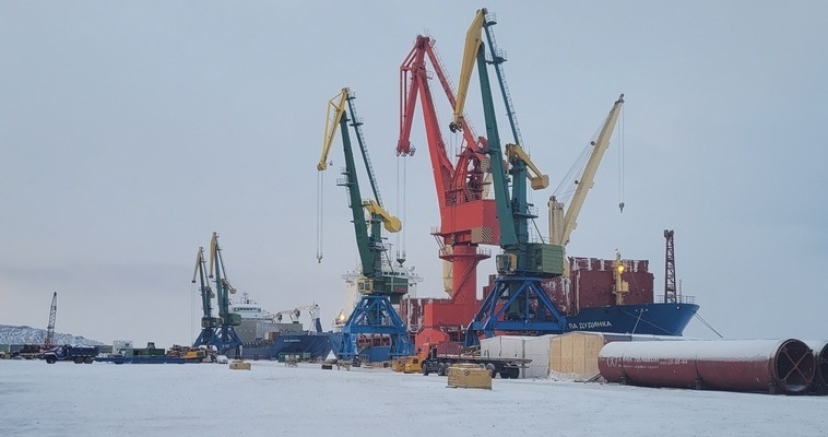 Морпорт Певека обработал в этом году более 519 тыс. тонн грузов