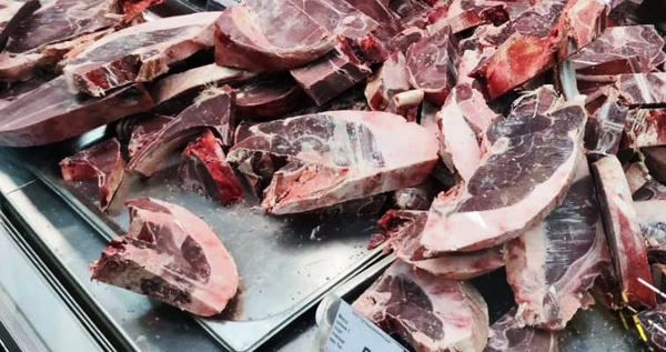 Первую партию мяса северного оленя доставили в Анадырь