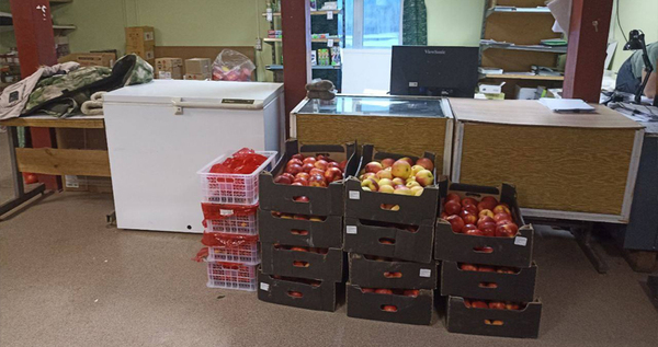 Партию продуктов доставили в одно из самых труднодоступных сёл Анадырского МО
