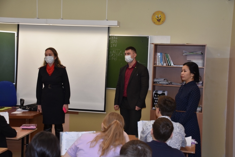 В Анадыре полицейские провели мероприятия в рамках Всероссийского дня правовой помощи детям