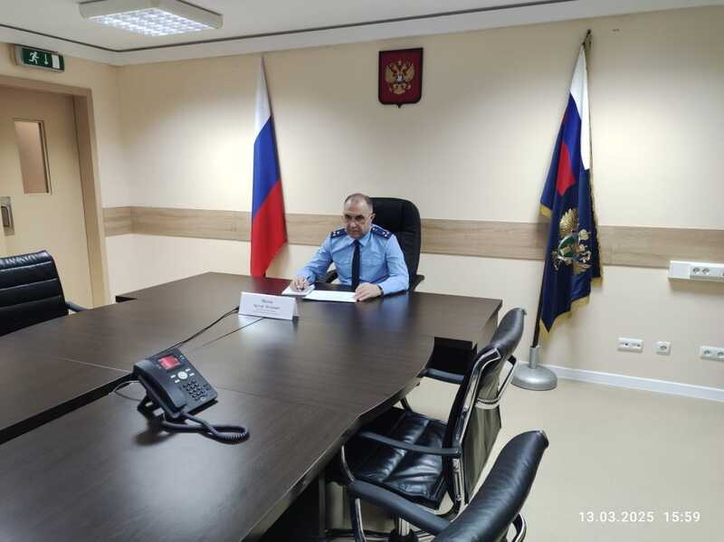 Заместитель прокурора округа провел личный прием жителей Анадырского района 