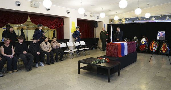В Анадыре простились с военнослужащим, погибшим в Запорожской области